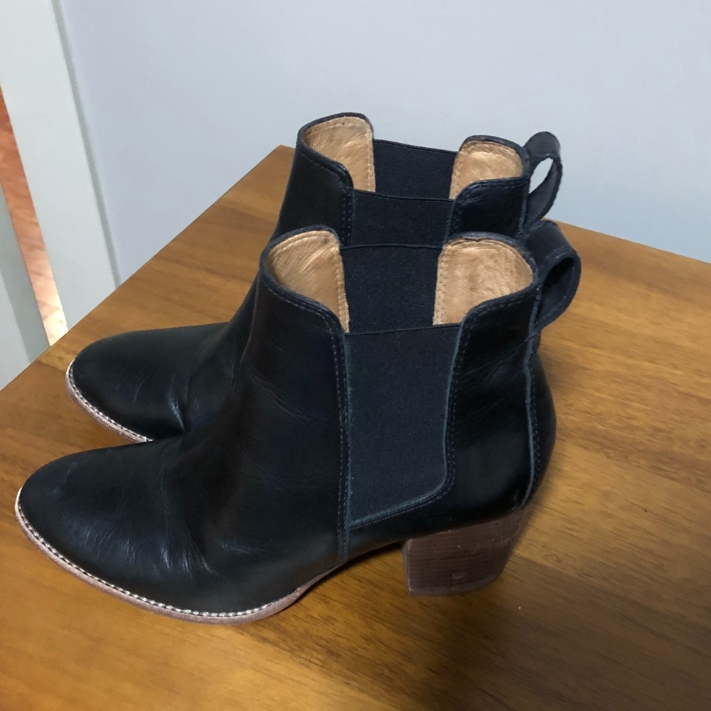 Madewell black leather Regan boot size 7